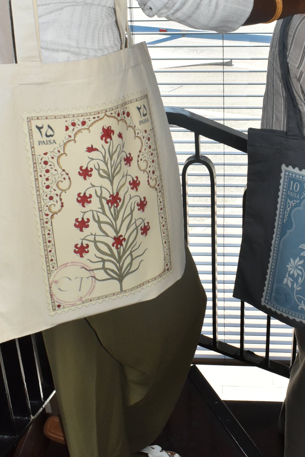 Lily Stamp Tote